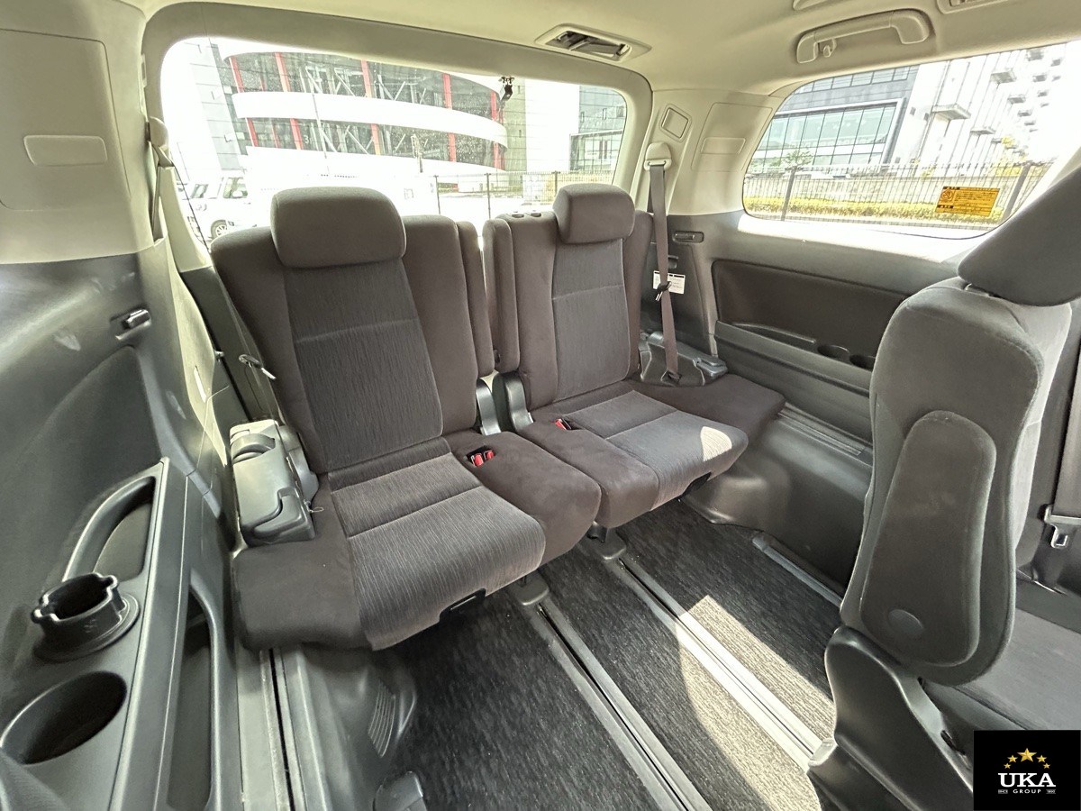 2012 Toyota Alphard
