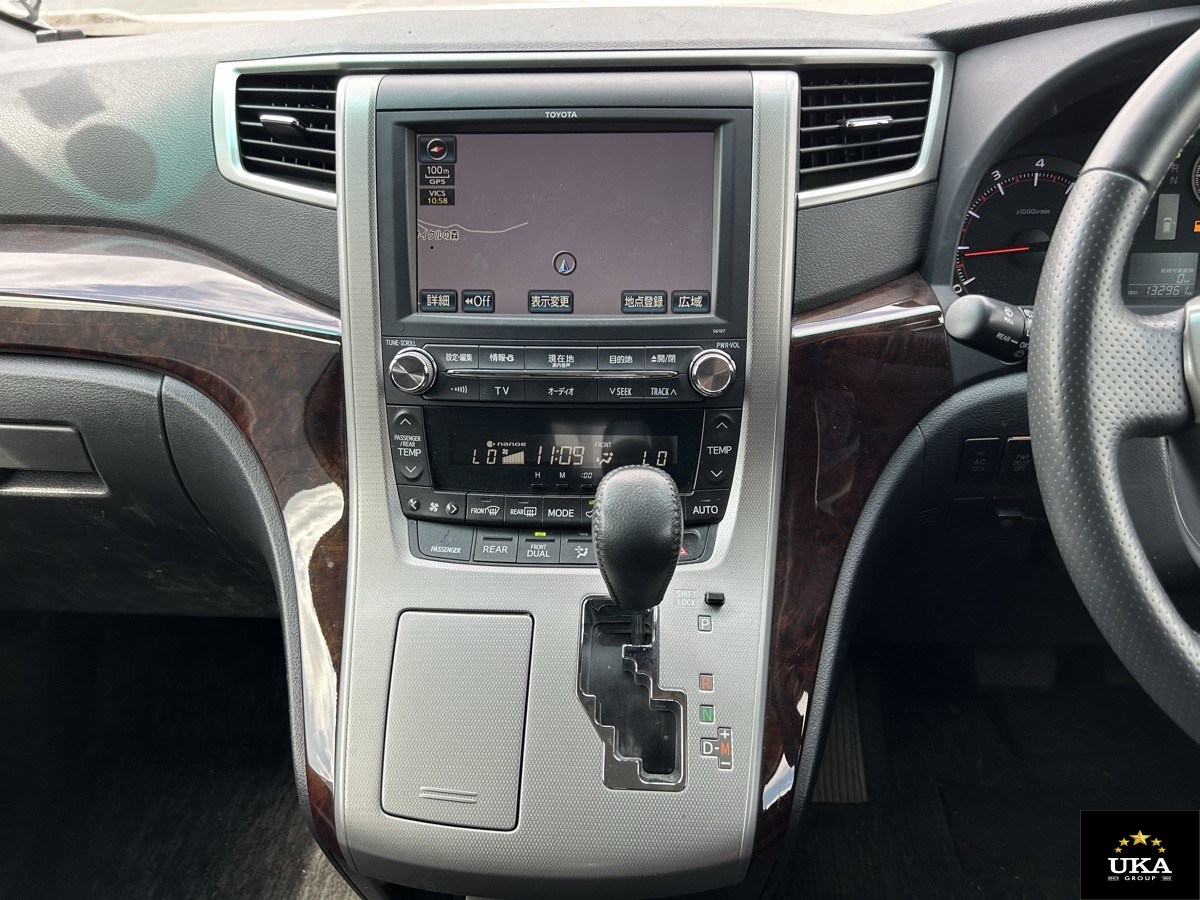 2012 Toyota Alphard