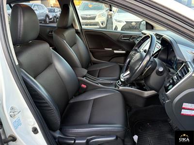 2016 Honda Grace - Thumbnail