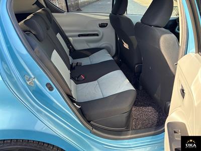 2012 Toyota Aqua - Thumbnail