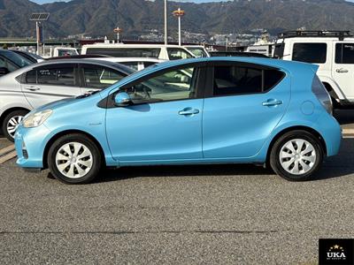 2012 Toyota Aqua - Thumbnail