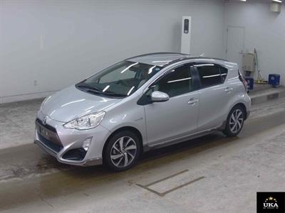 2015 Toyota Aqua - Thumbnail