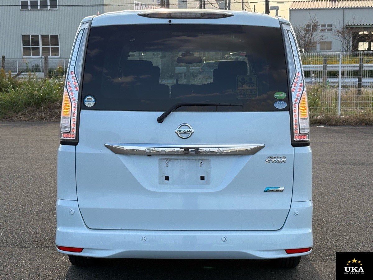 2015 Nissan Serena