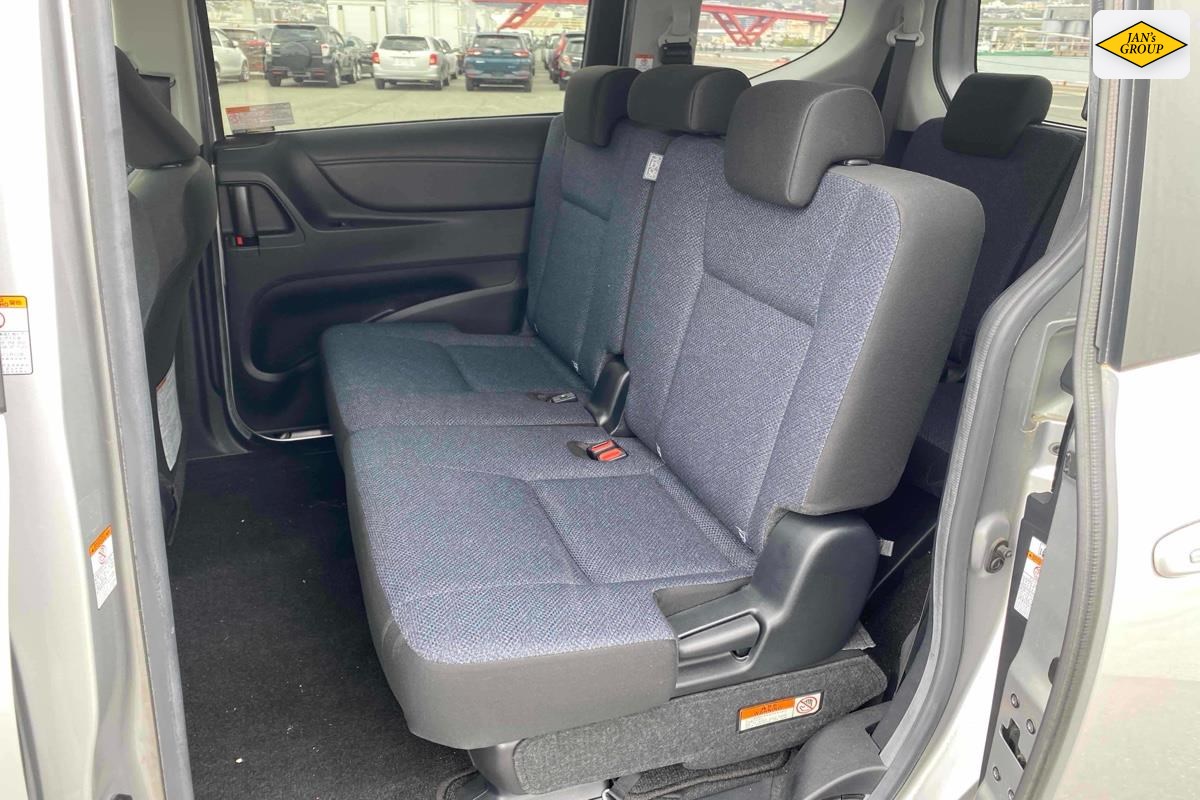 2017 Toyota Sienta