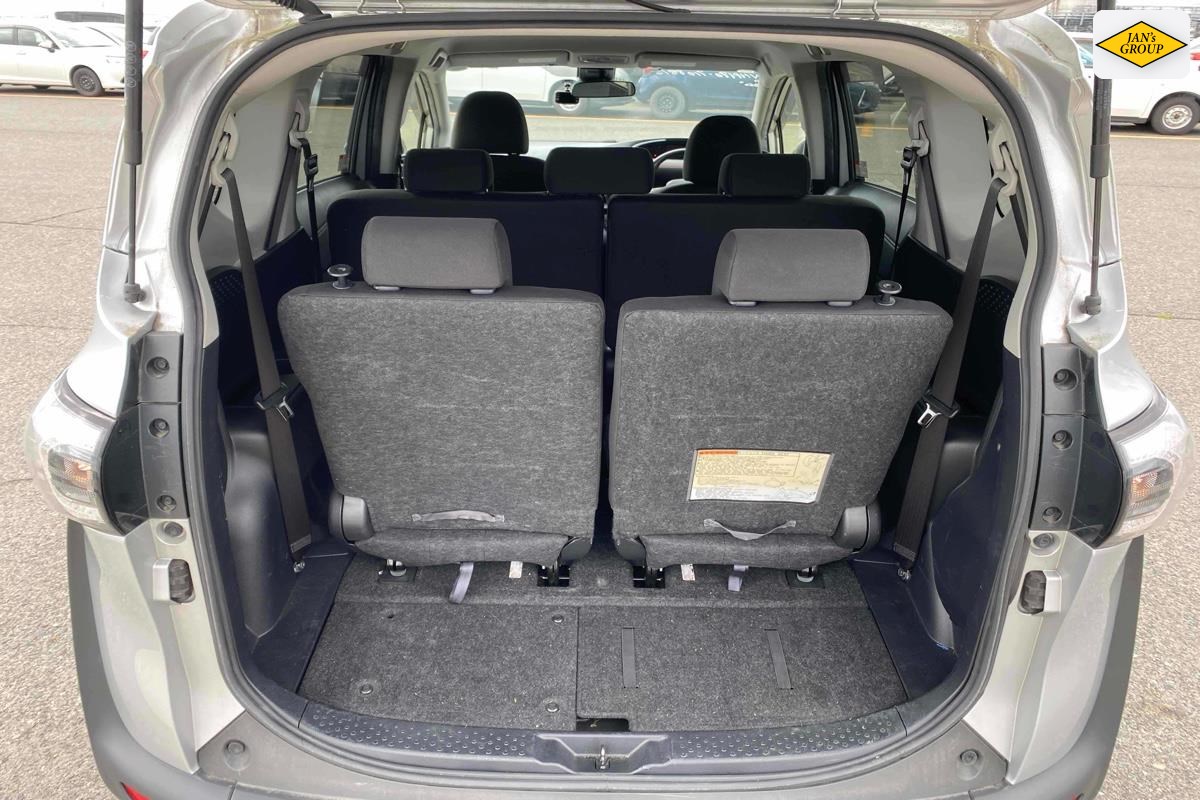 2017 Toyota Sienta