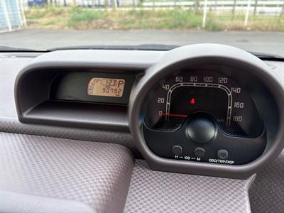 2015 Toyota Spade - Thumbnail