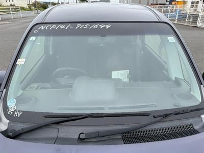 2015 Toyota Spade - Thumbnail