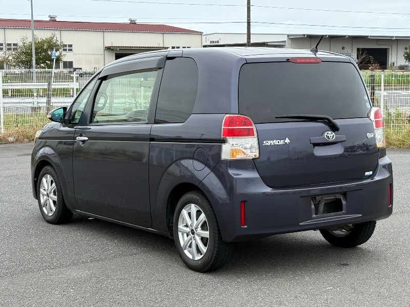 2015 Toyota Spade