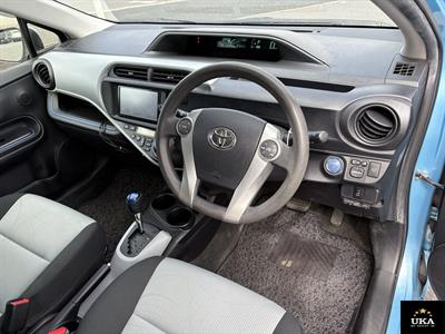 2013 Toyota Aqua - Thumbnail