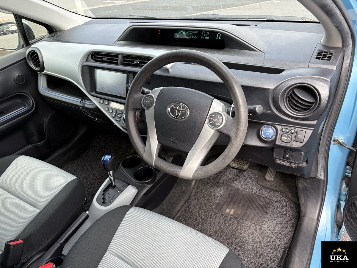 2013 Toyota Aqua