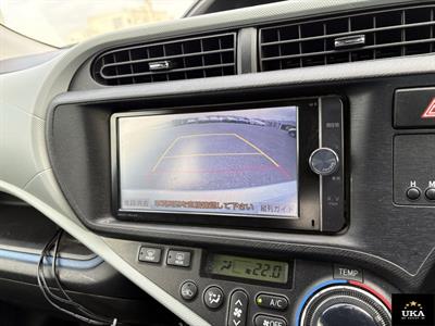 2013 Toyota Aqua - Thumbnail