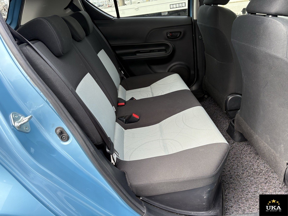 2013 Toyota Aqua