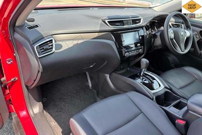 2017 Nissan X-Trail - Thumbnail