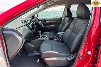2017 Nissan X-Trail - Thumbnail