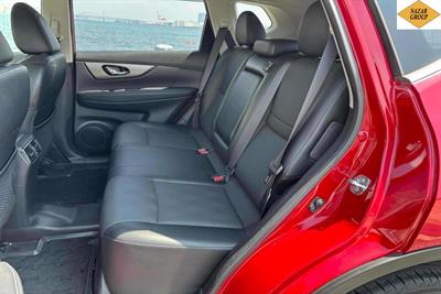 2017 Nissan X-Trail - Thumbnail