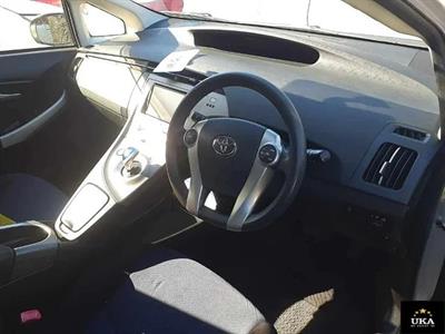 2012 Toyota Prius - Thumbnail