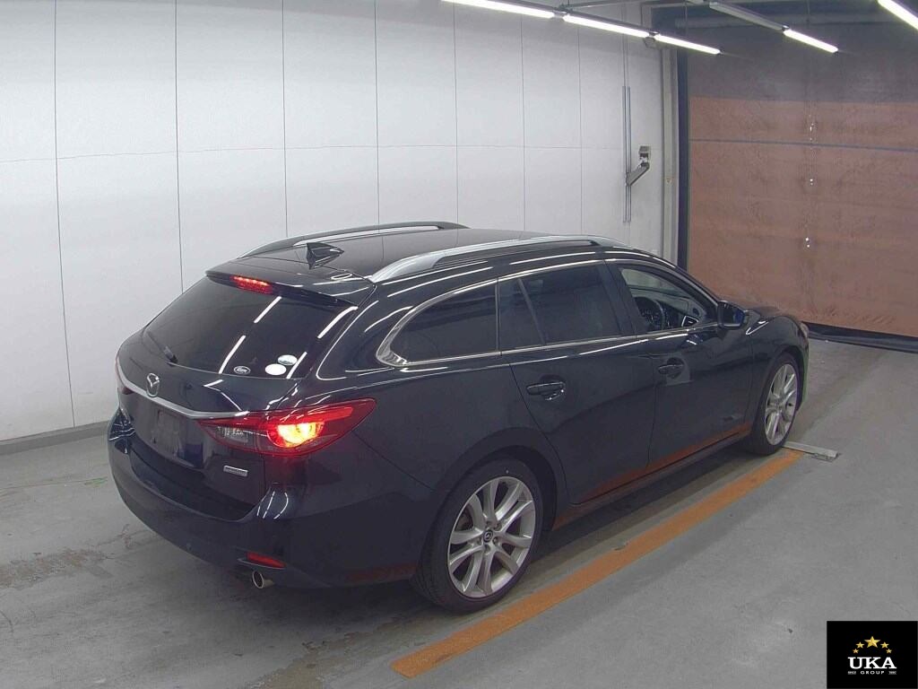 2015 Mazda Atenza
