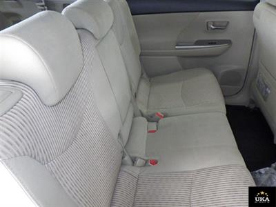 2015 Toyota Prius - Thumbnail