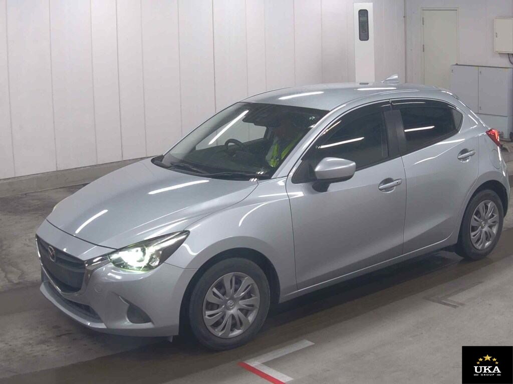 2017 Mazda Demio
