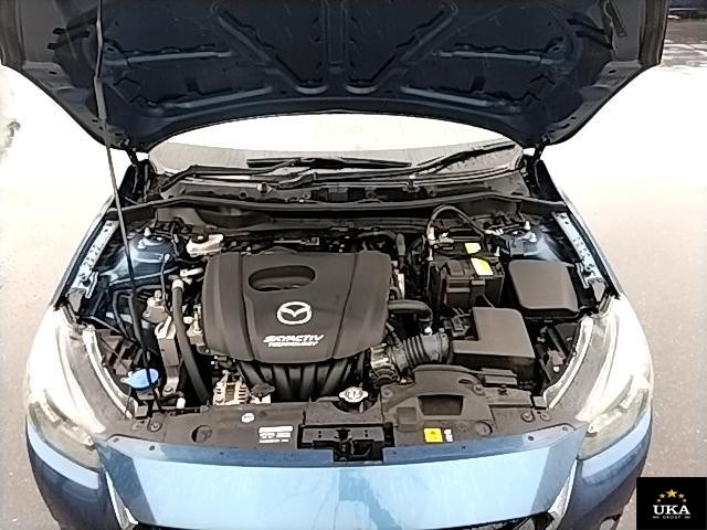2017 Mazda Demio
