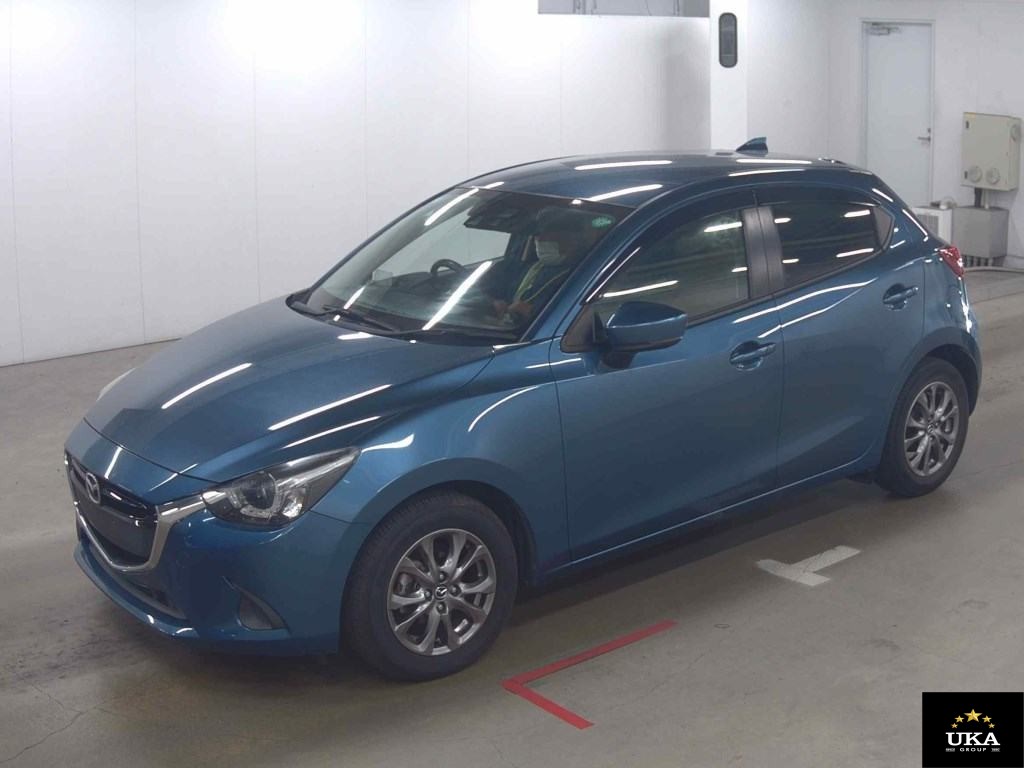 2017 Mazda Demio