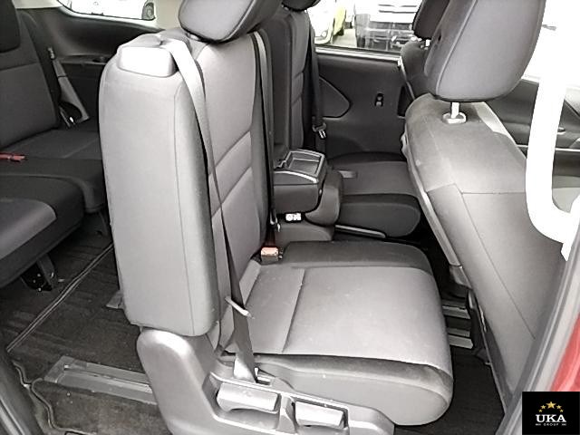 2020 Nissan Serena