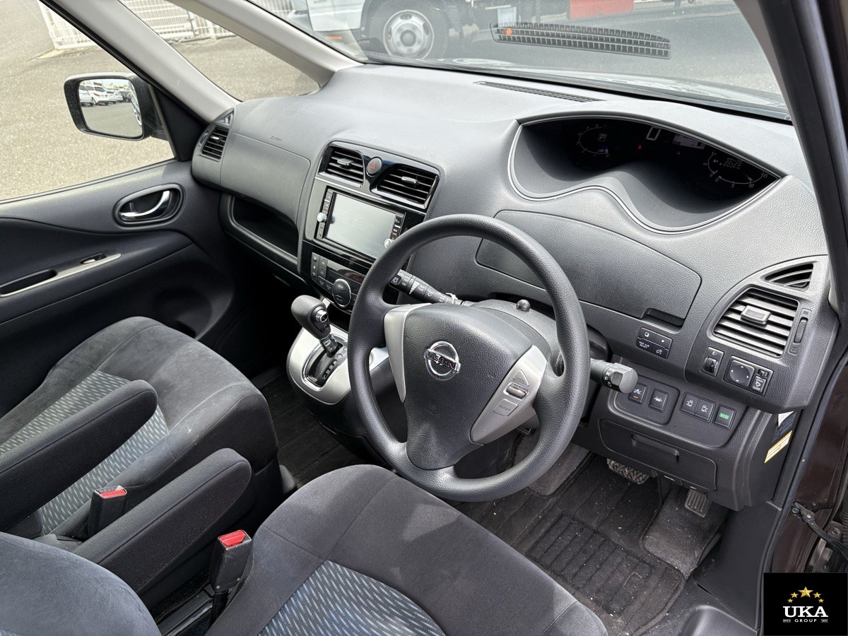 2015 Nissan Serena