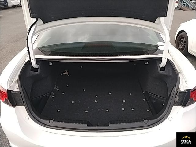 2013 Mazda Atenza