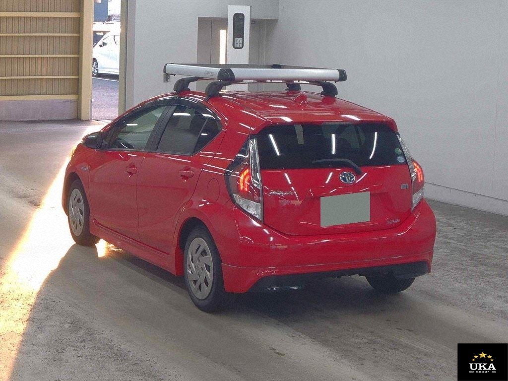 2016 Toyota Aqua