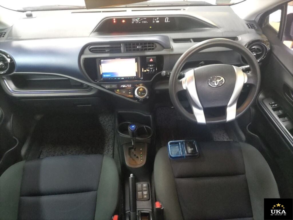 2016 Toyota Aqua
