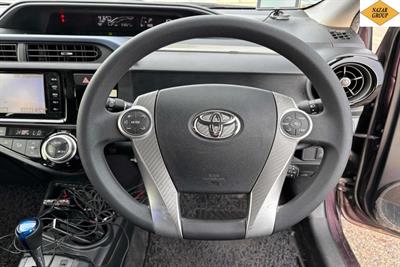 2016 Toyota Aqua - Thumbnail