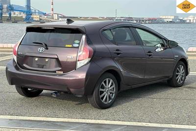 2016 Toyota Aqua - Thumbnail