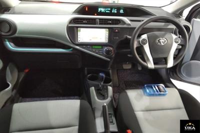 2012 Toyota Aqua - Thumbnail