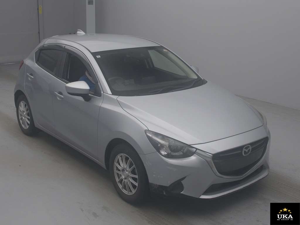 2018 Mazda Demio