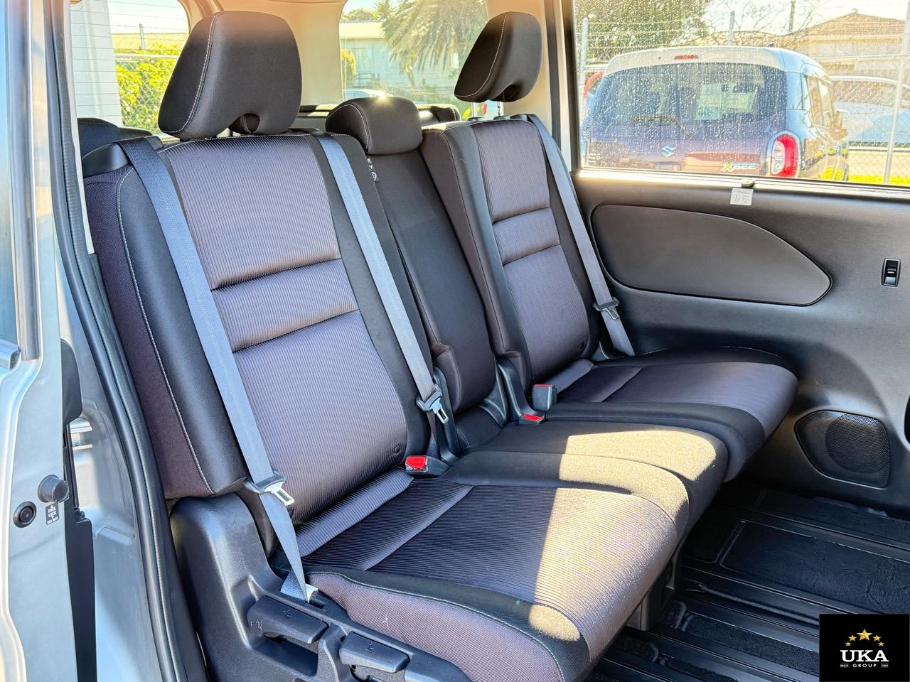 2017 Nissan Serena