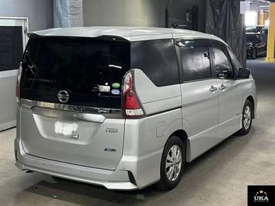 2017 Nissan Serena - Thumbnail