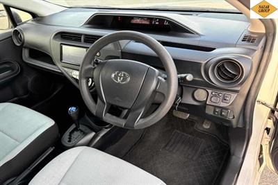 2018 Toyota Aqua - Thumbnail