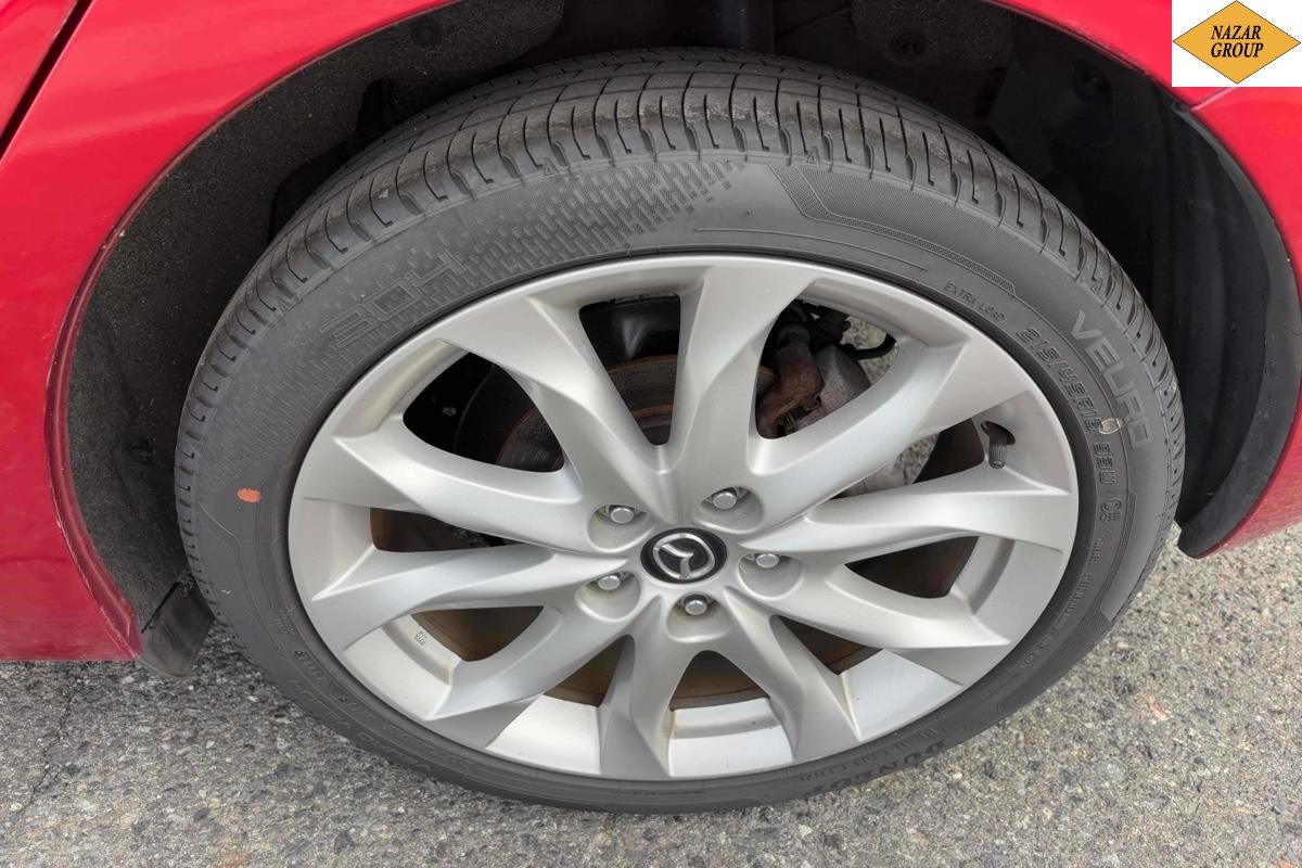 2014 Mazda Axela