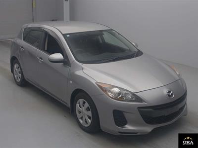 2013 Mazda Axela
