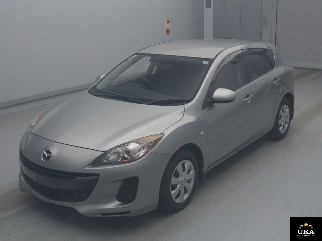 2013 Mazda Axela