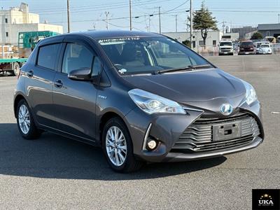2017 Toyota Vitz