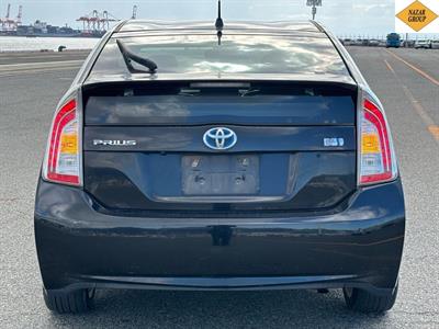 2013 Toyota Prius - Thumbnail