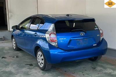 2014 Toyota Aqua - Thumbnail