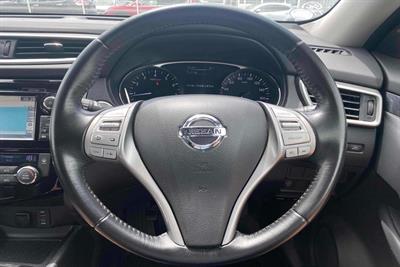 2015 Nissan X-Trail - Thumbnail