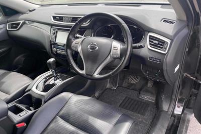2015 Nissan X-Trail - Thumbnail