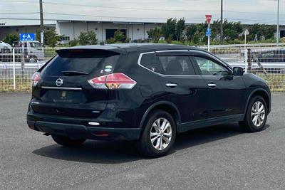 2015 Nissan X-Trail - Thumbnail