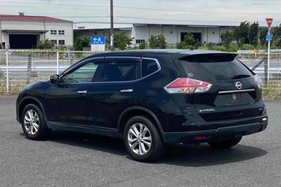 2015 Nissan X-Trail - Thumbnail