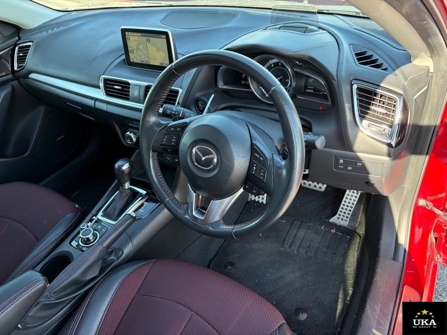 2015 Mazda Axela