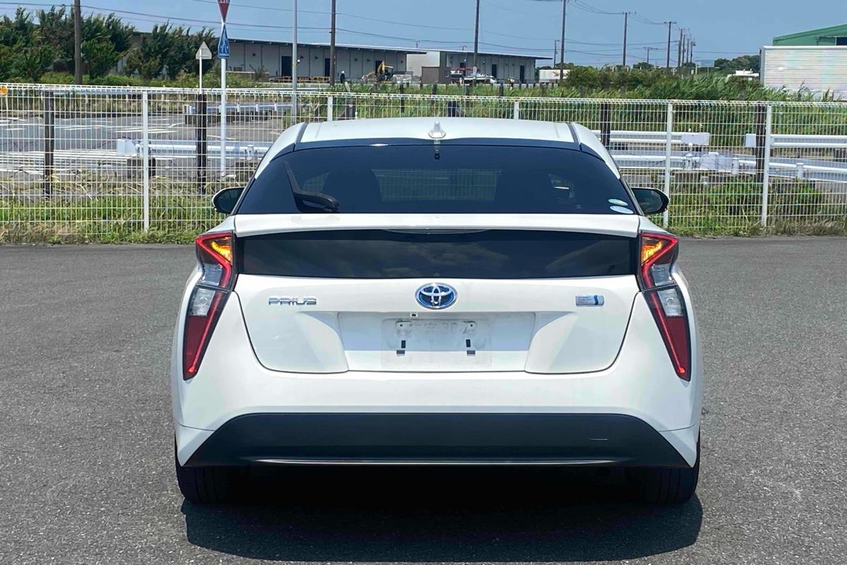 2018 Toyota Prius