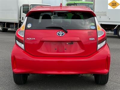 2018 Toyota Aqua - Thumbnail